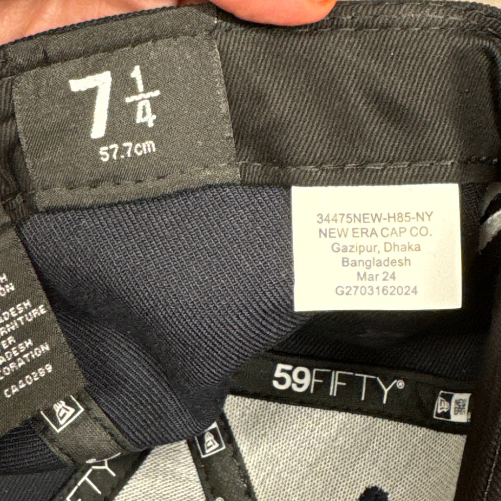 Supreme New York Yankees Navy New Era Fitted Hat