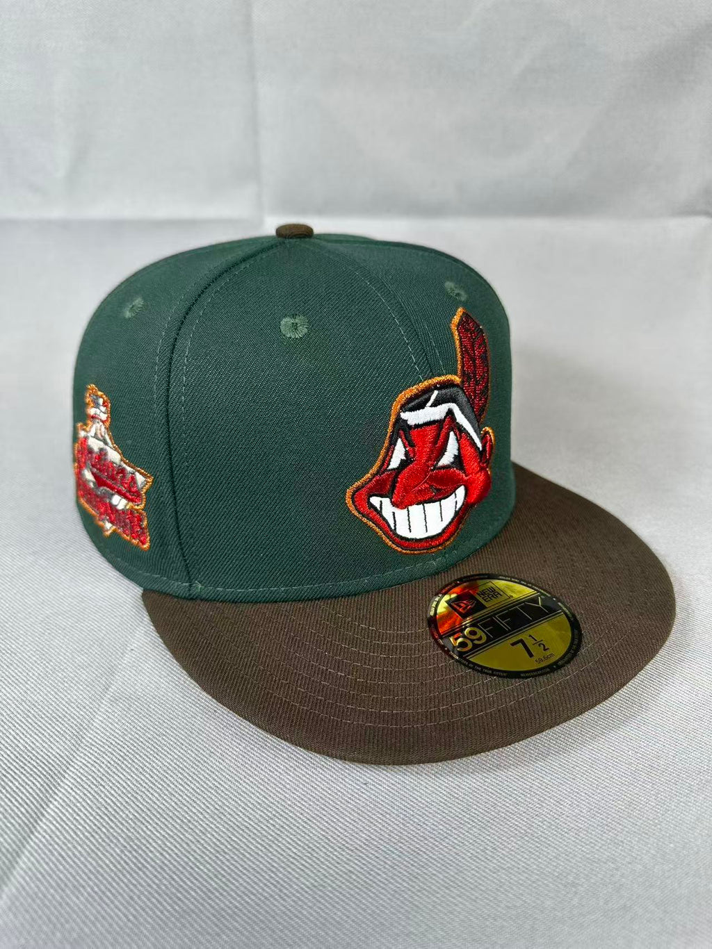 Green Brown Chief Wahoo 1995 Champions fitted hat, front view