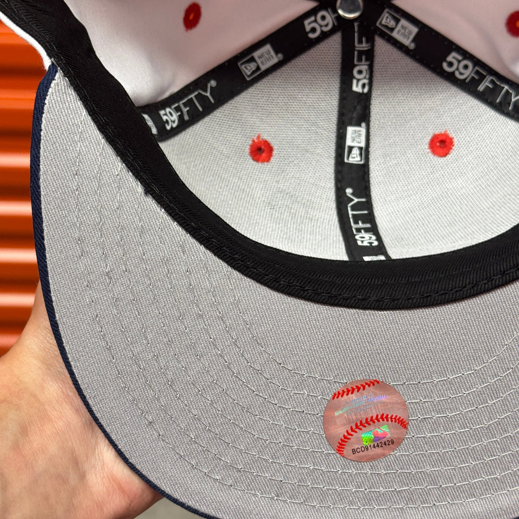 Cotton White Blue Chief Wahoo Banned Cleveland Indians Guardians 1997 World Series New Era Fitted Hat Cap Rare