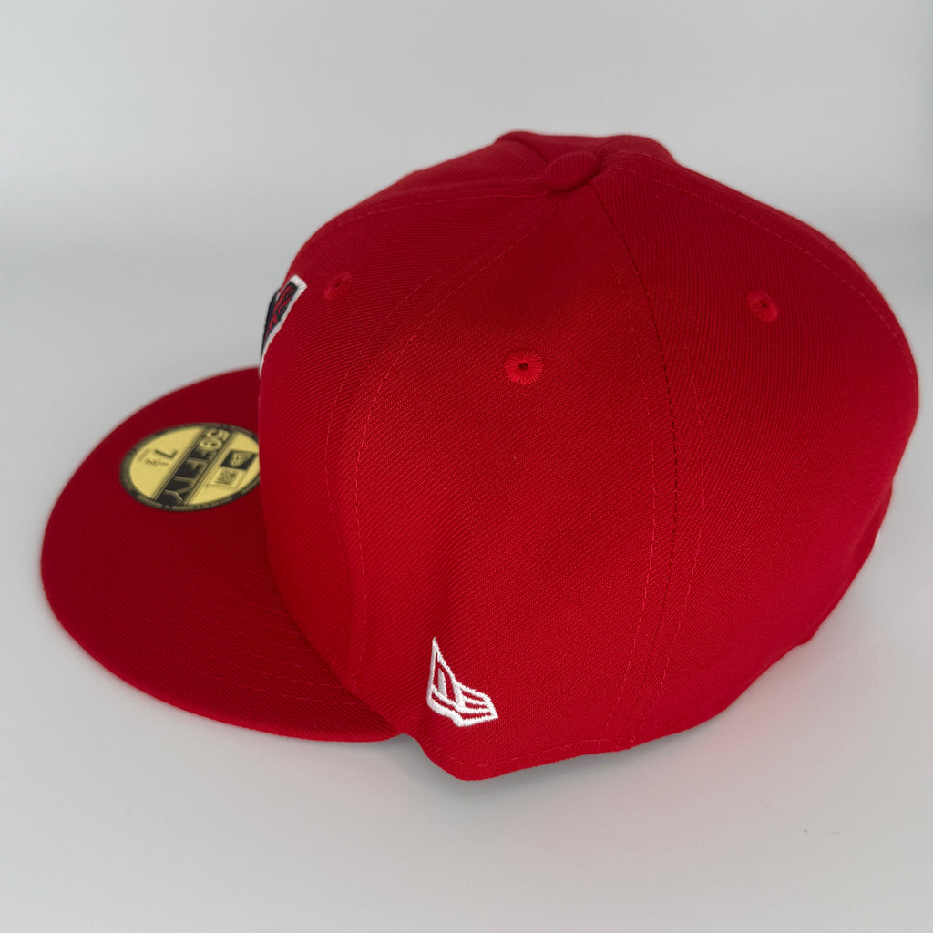 Red Chief Wahoo Banned Cleveland Indians Guardians 1995 World Series Rare Fitted Banned