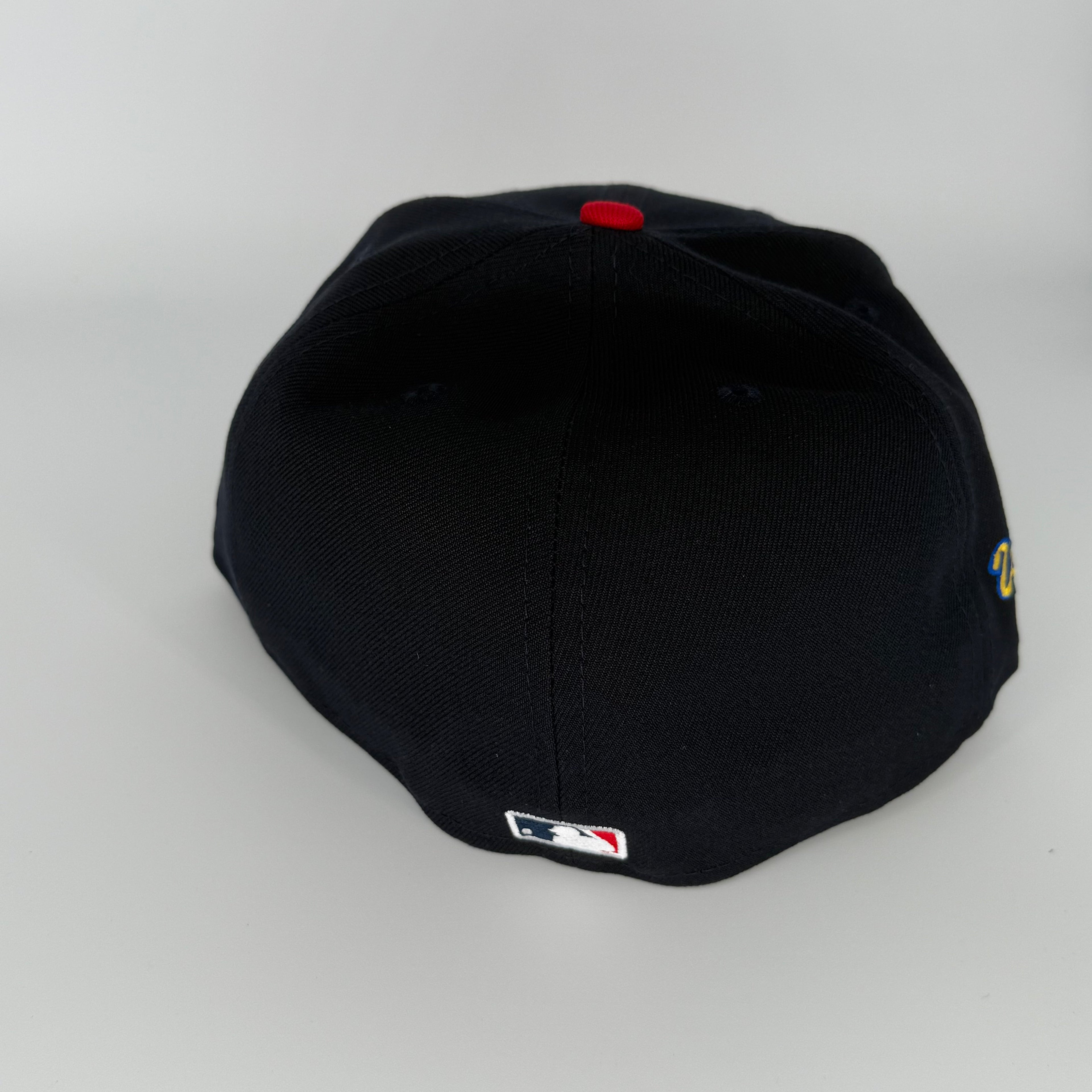 Cleveland Indians Swinging Wahoo 1995 World Series New Era Fitted Hat