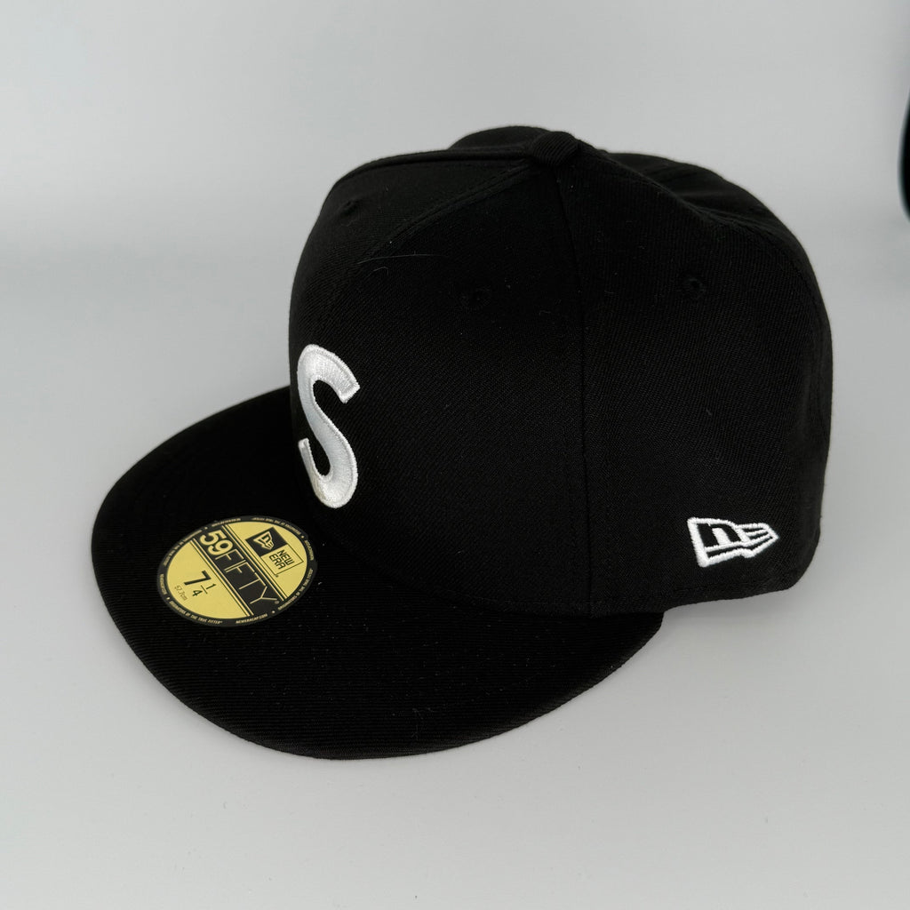 Classic Supreme fitted hat, view 2