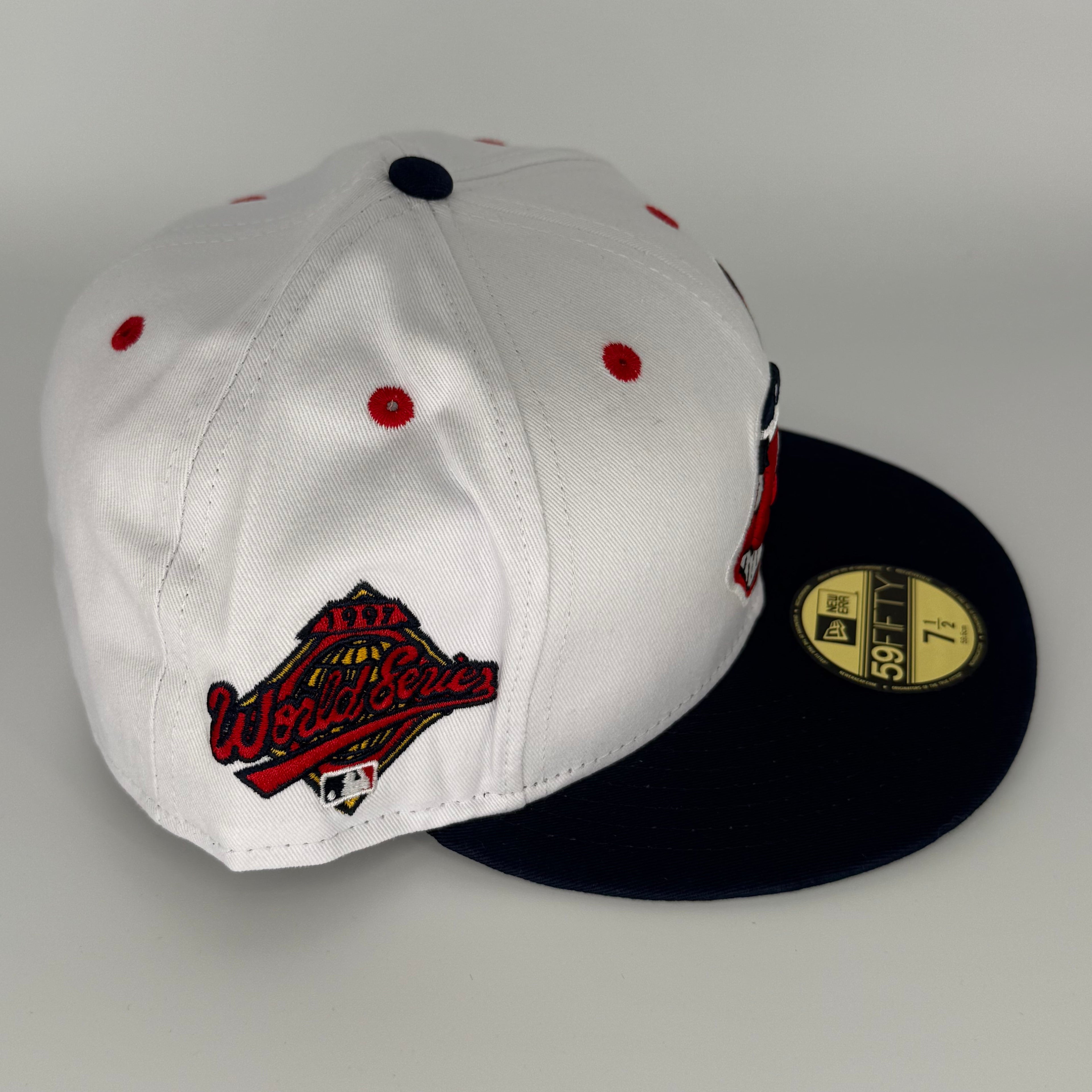 Cotton White Blue Chief Wahoo Banned Cleveland Indians Guardians 1997 World Series New Era Fitted Hat Cap Rare