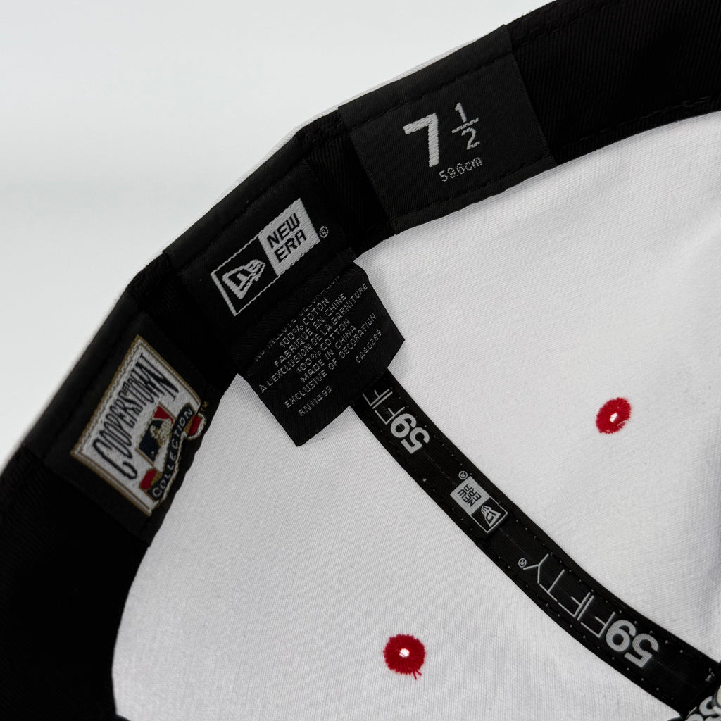 Cotton White Blue Chief Wahoo Banned Cleveland Indians Guardians 1997 World Series New Era Fitted Hat Cap Rare