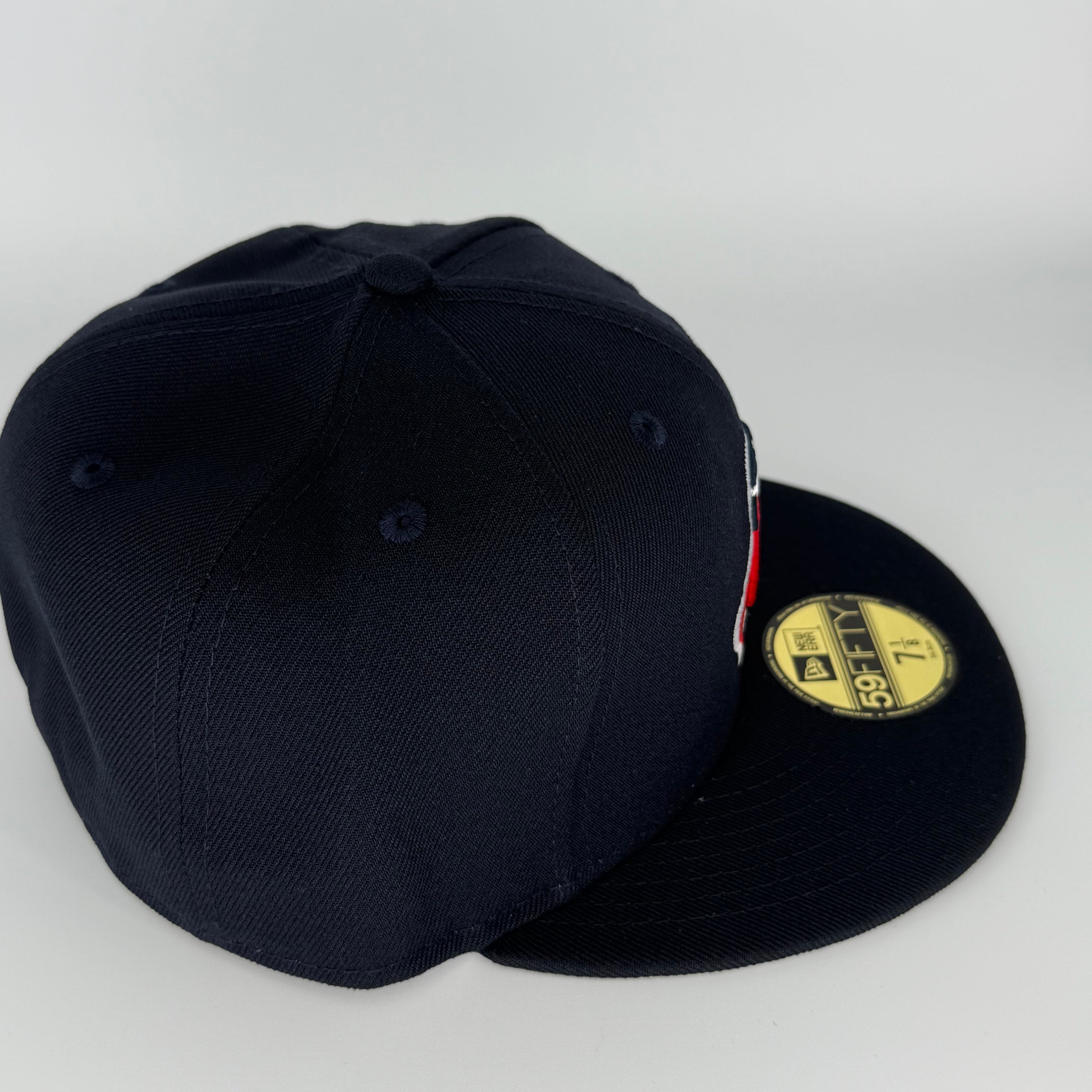 Navy Grey UV Chief Wahoo Cleveland Indians 1997 World Series New Era Fitted Hat Cap