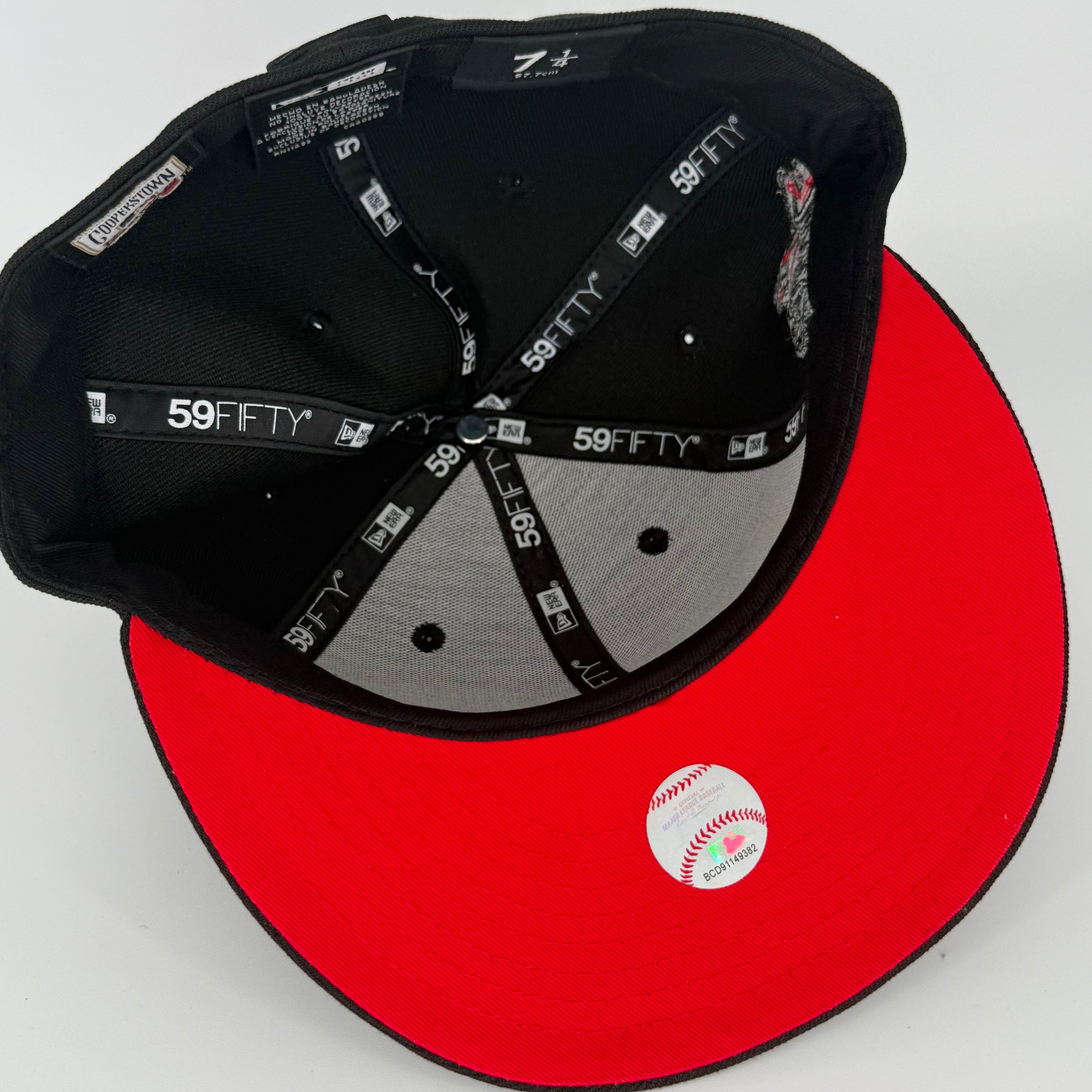 Yankees 1998 Heart World Series New Era Fitted Hat