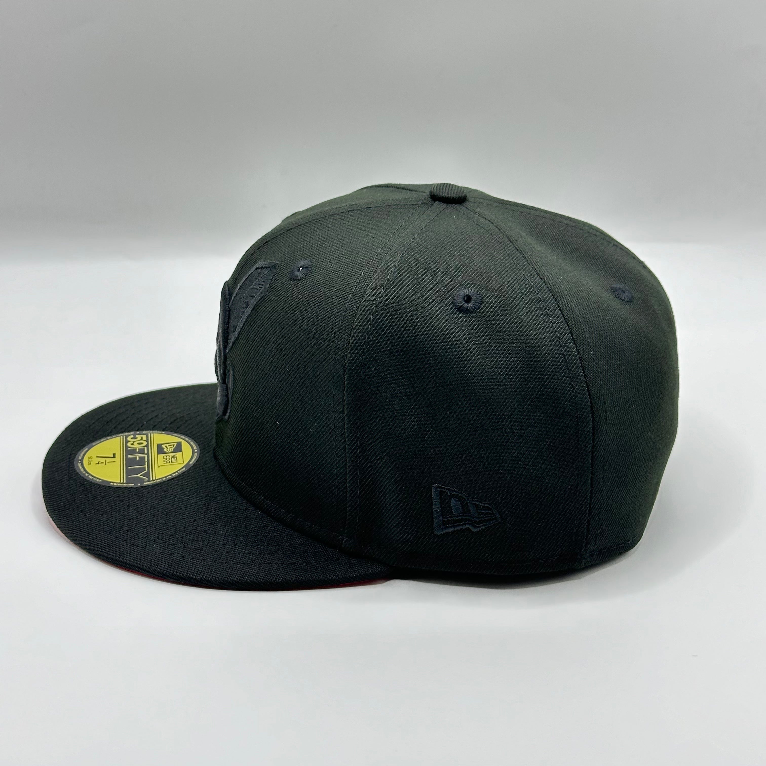 Black Red Cleveland Indians Chief Wahoo 1995 Welcome To The Show New Era Fitted Hat Cap