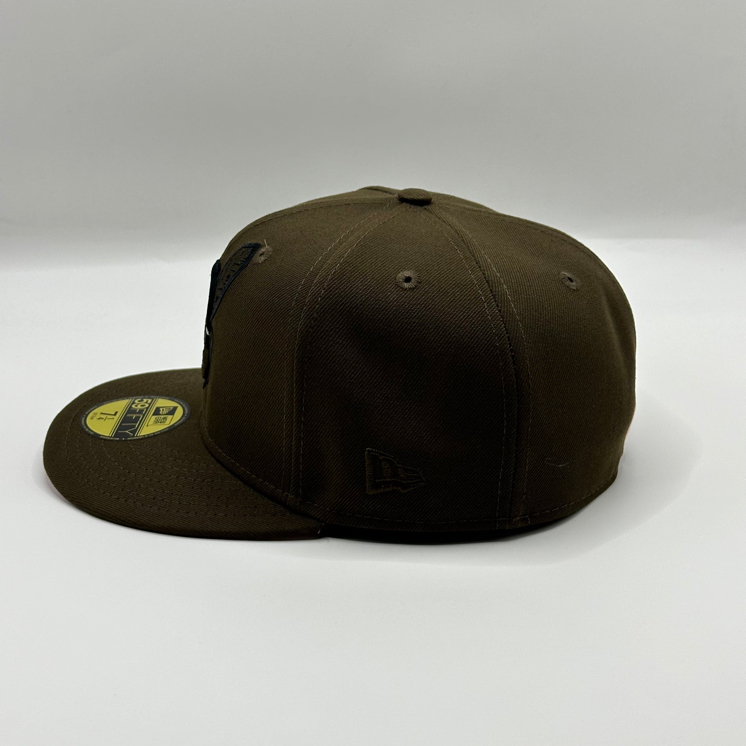 Cleveland Indians Chief Wahoo New Era Fitted Cap – Game 7 Online