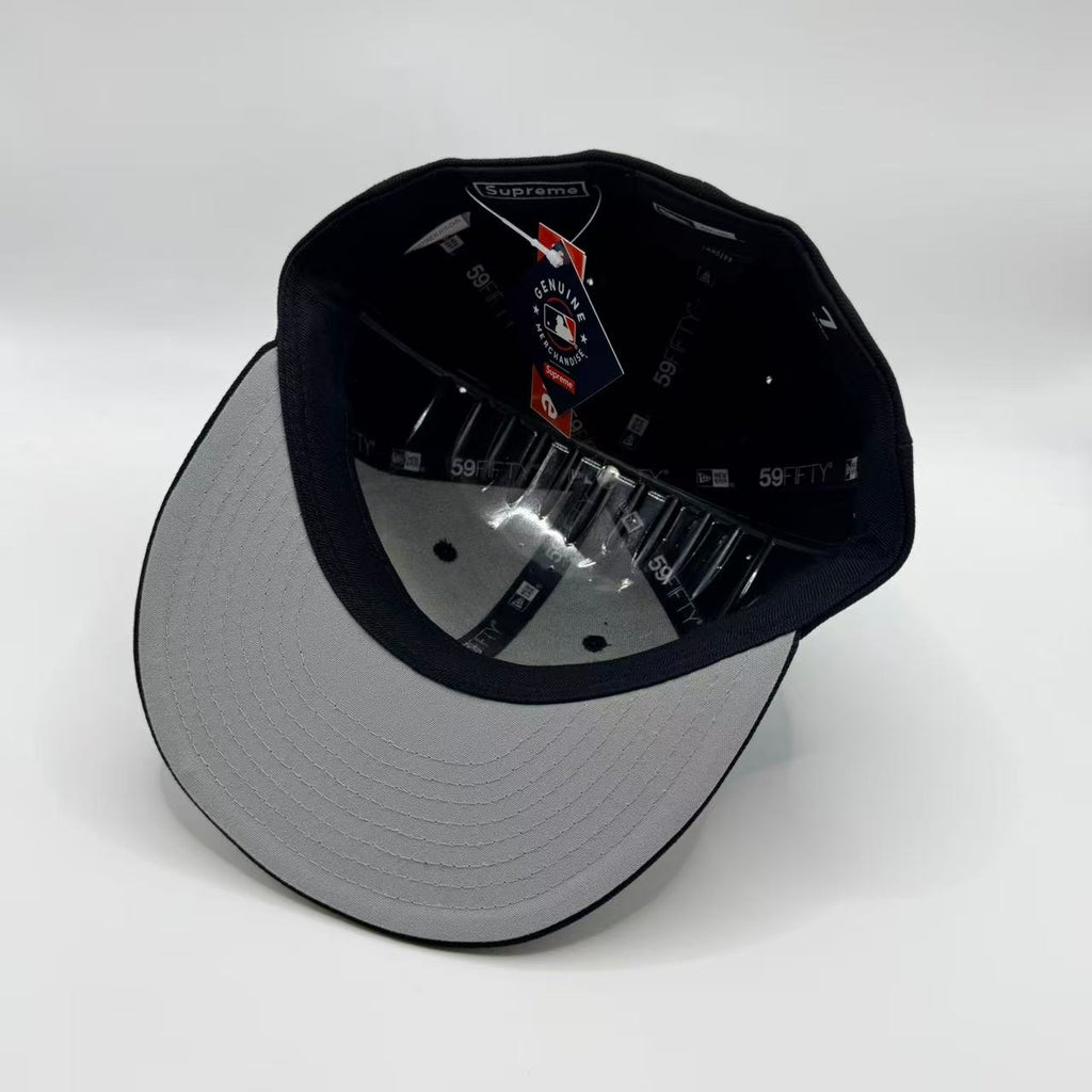 Black Supreme World Famous 1994 New Era Fitted Hat Cap - view 4